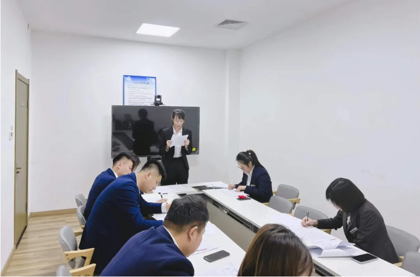 踔厉奋发 笃行不怠——皇冠welcome官网文化公司召开2021年度在职员工述职测评会议