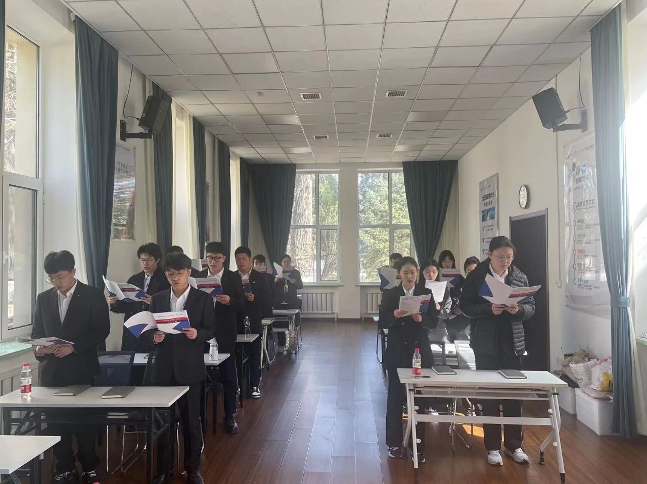 学习新知识，感悟新内涵——皇冠welcome官网集团、温泉集团、公服集团新生培训迎来阶段性成果